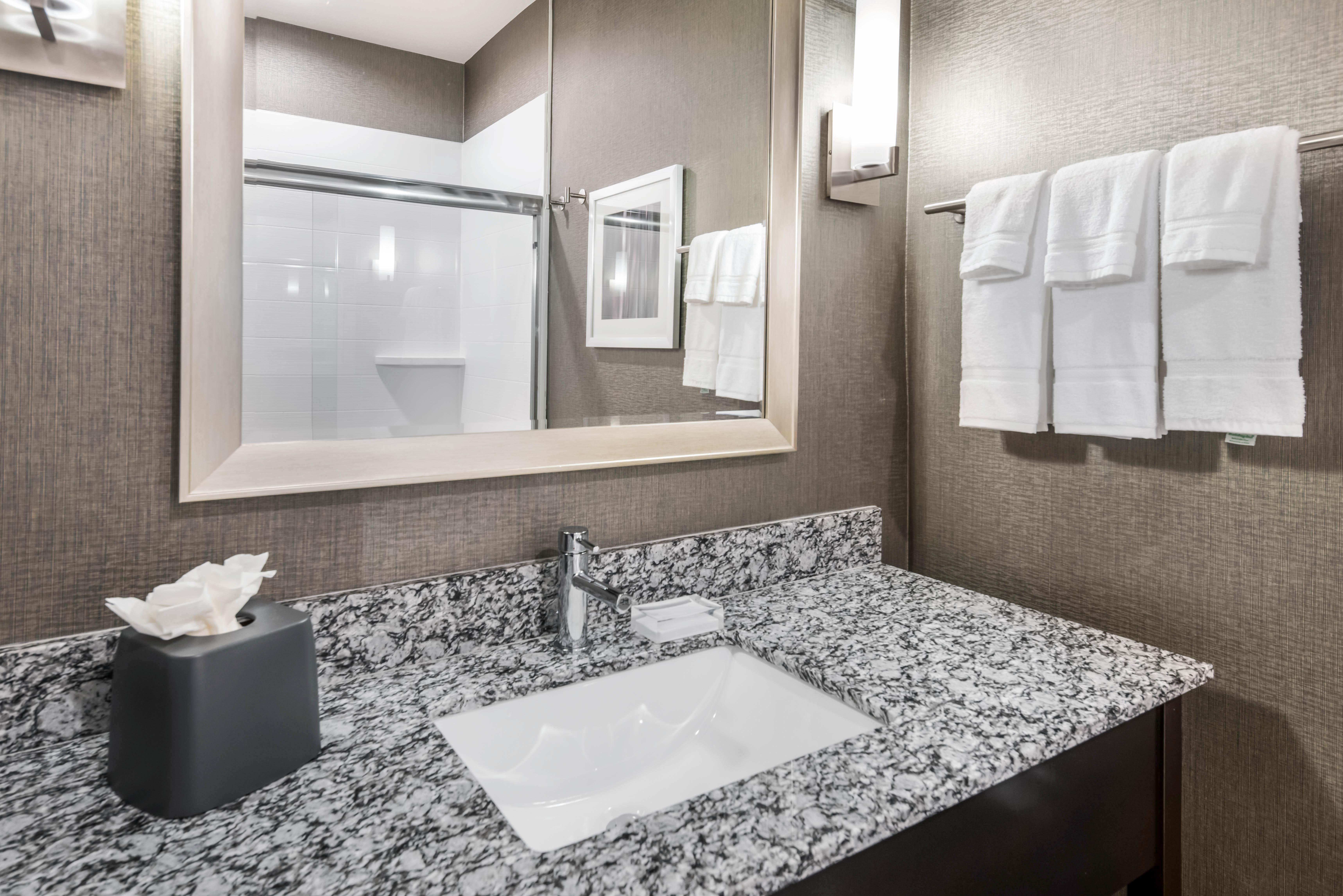 Holiday Inn Hotel & Suites Silicon Valley - Milpitas By Ihg Экстерьер фото