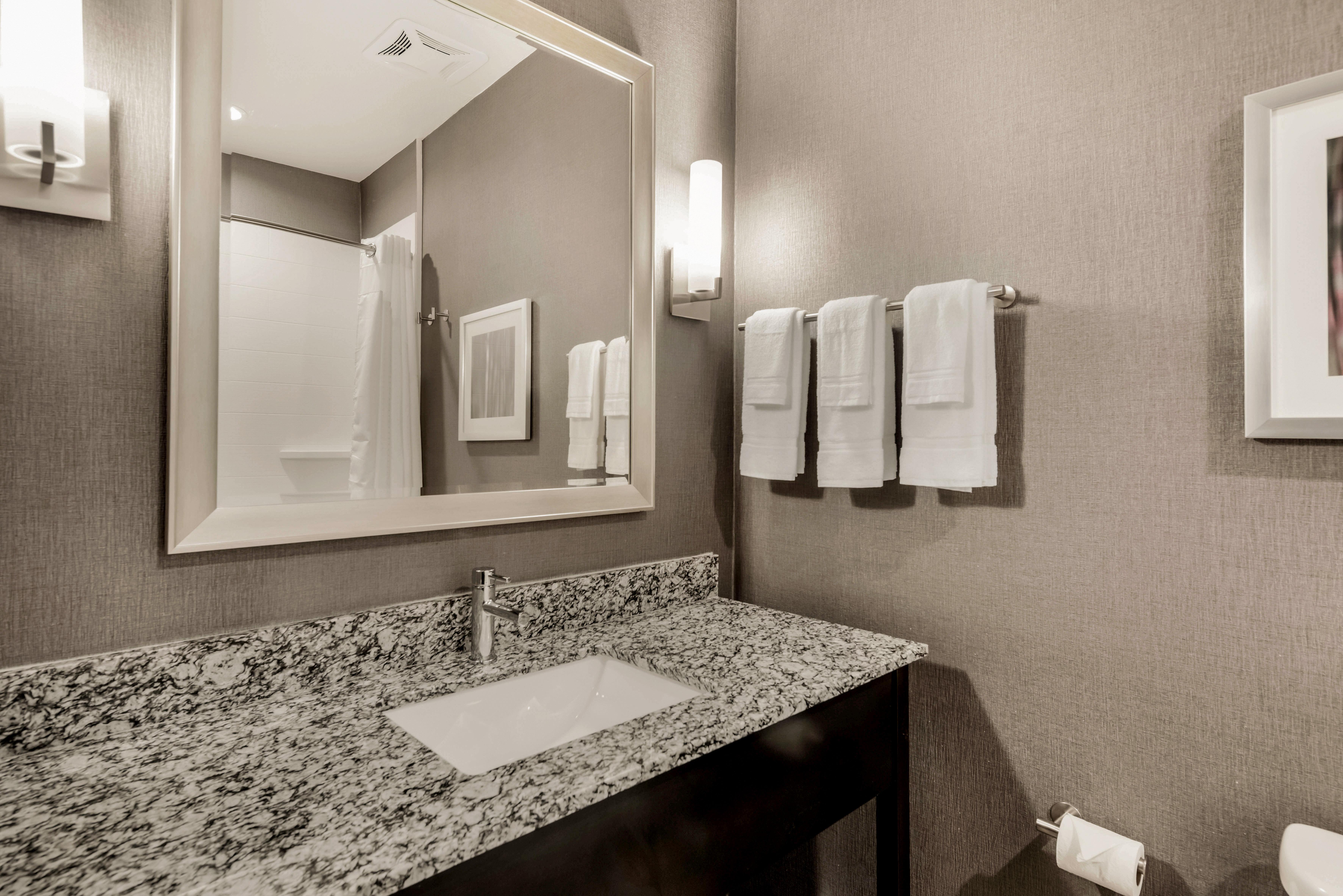 Holiday Inn Hotel & Suites Silicon Valley - Milpitas By Ihg Экстерьер фото