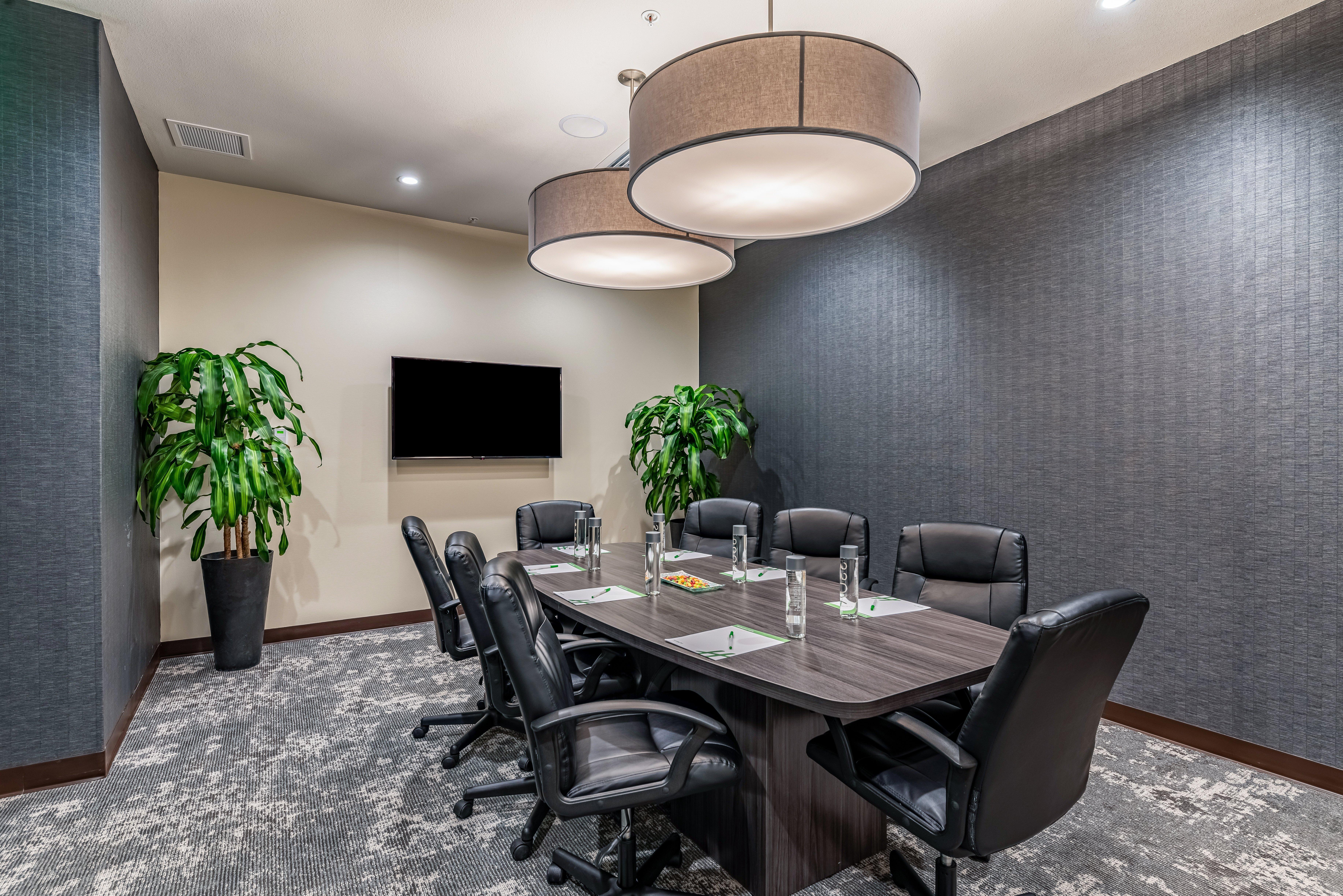 Holiday Inn Hotel & Suites Silicon Valley - Milpitas By Ihg Экстерьер фото