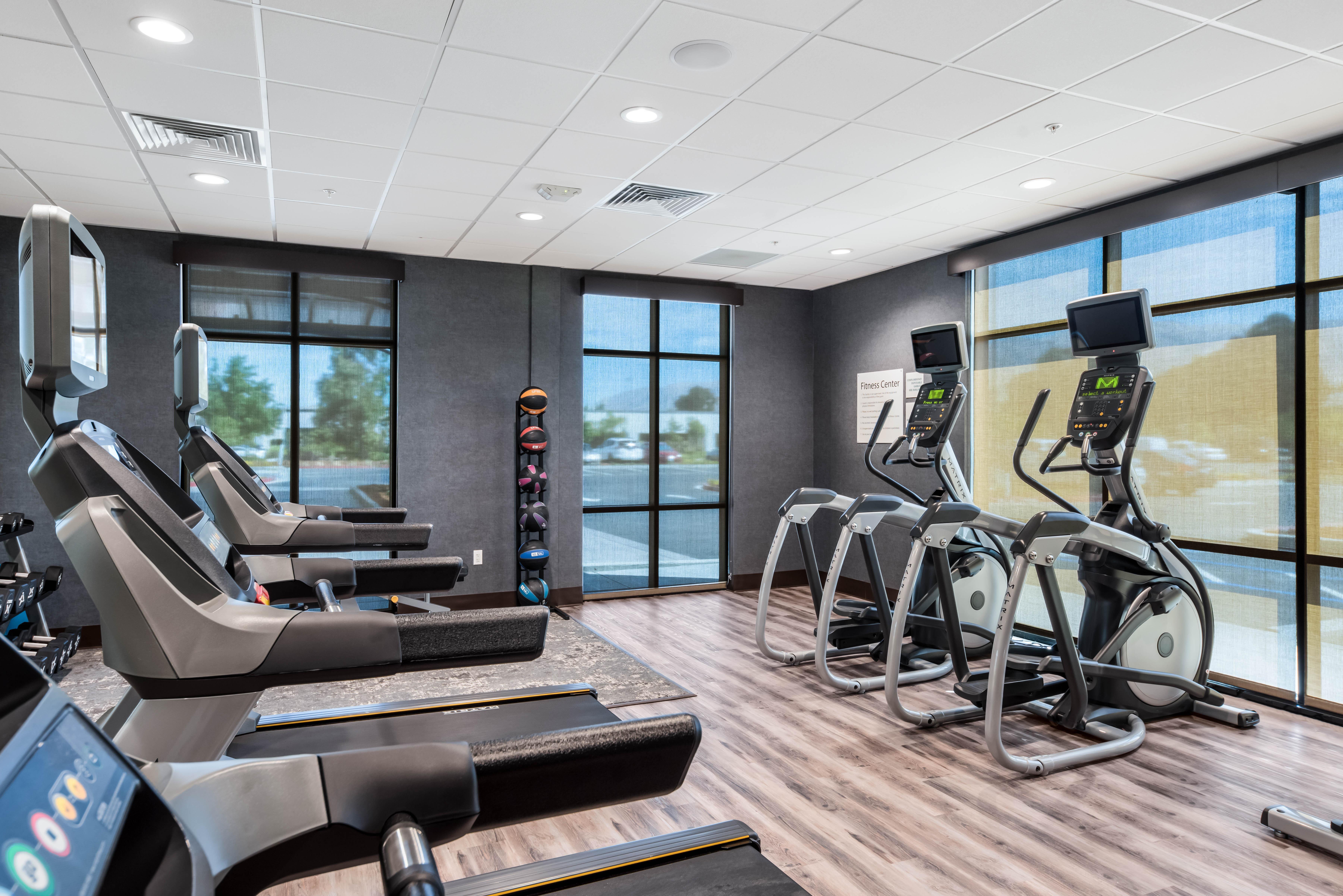 Holiday Inn Hotel & Suites Silicon Valley - Milpitas By Ihg Экстерьер фото
